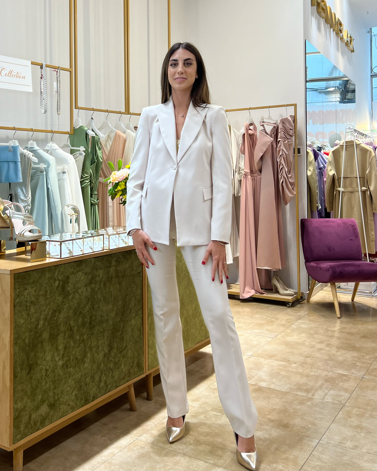 "Minimalist Cream Blazer" Jacket. Simple one-button jacket, medium length