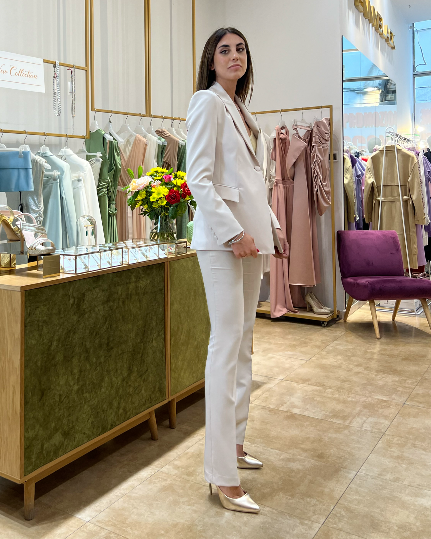 "Minimalist Cream Blazer" Jacket. Simple one-button jacket, medium length
