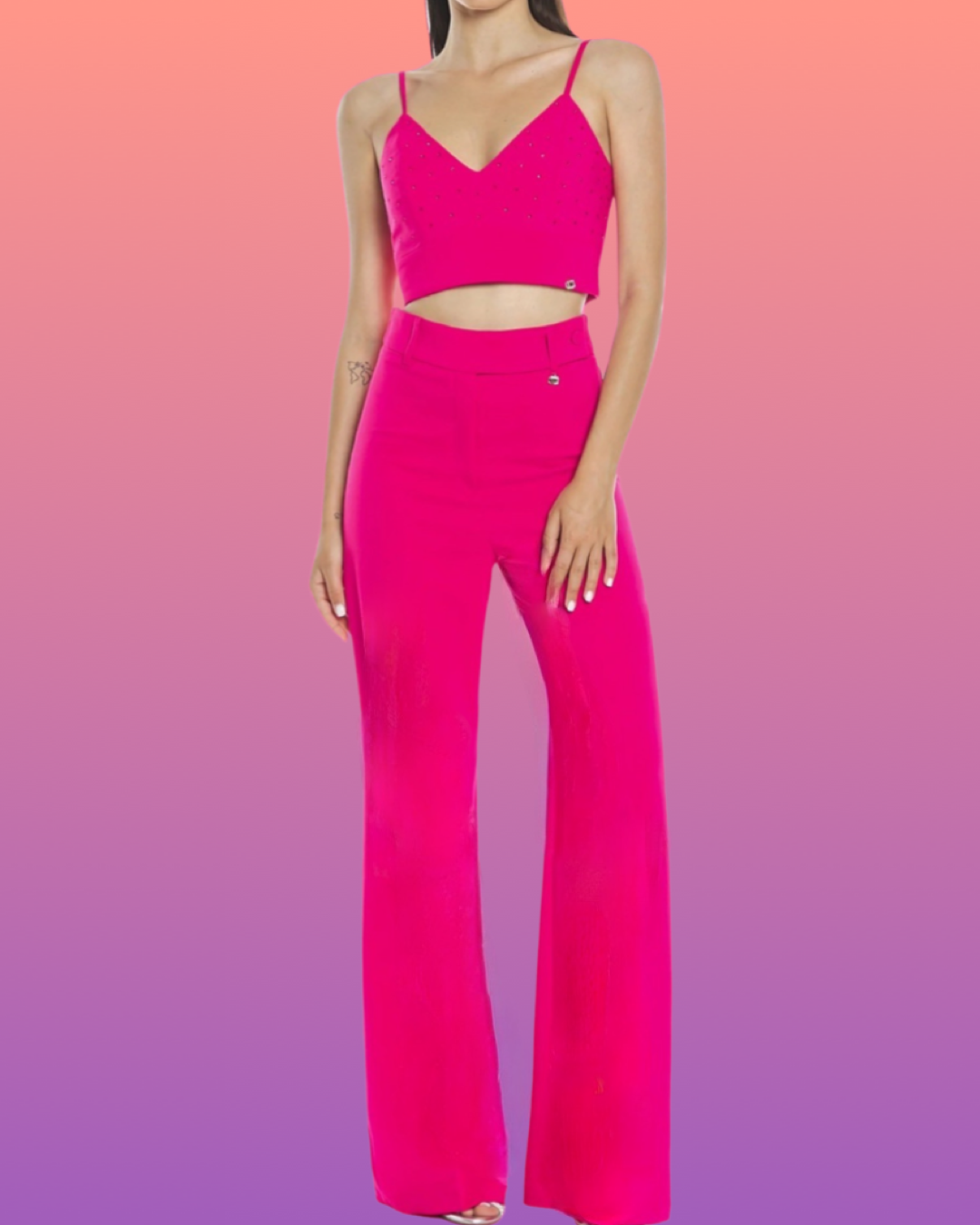 Top "Rose Aura": Women's short top with thin straps and exposed belly covered in rhinestones