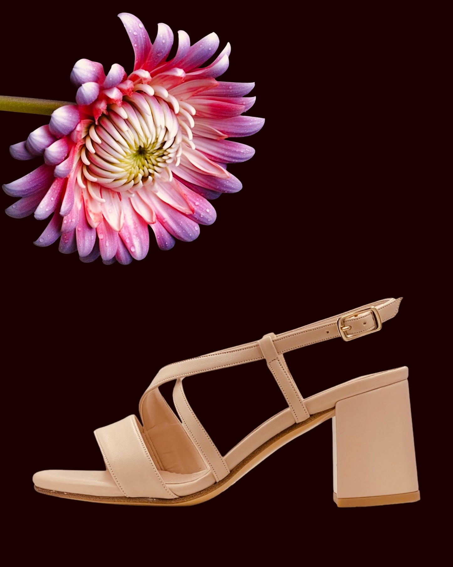 Sandalo "Rose Radiance". Sandali eleganti in pelle colore nudo, da cerimonia o da festa con tacco comodo.